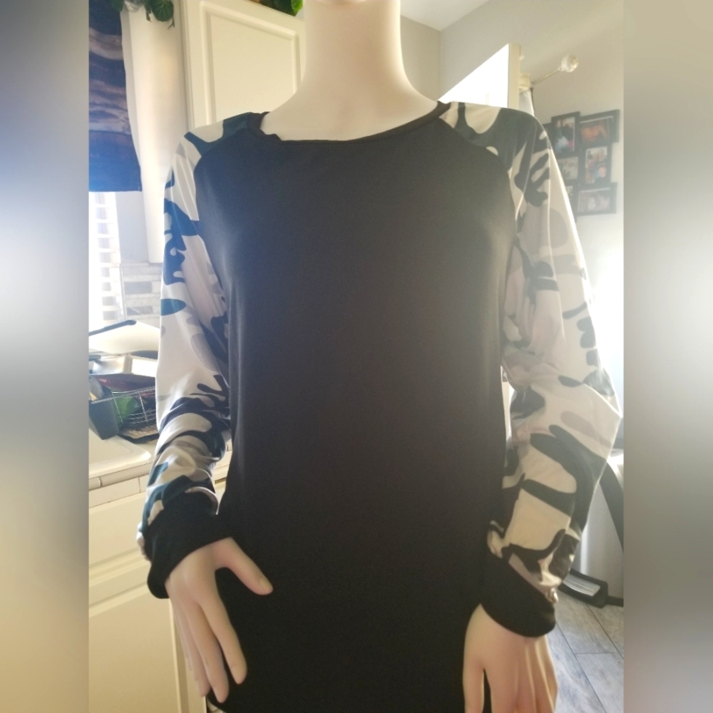 XXL | Black Camaflouge | Workout/ Lounge shirt | like new